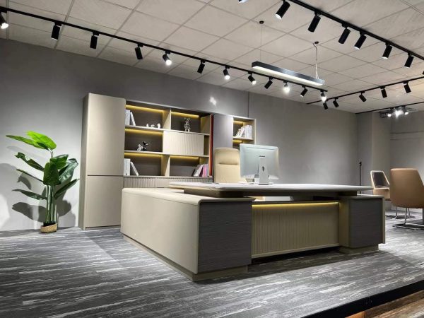 مكتب تنفيذي  PVC 1